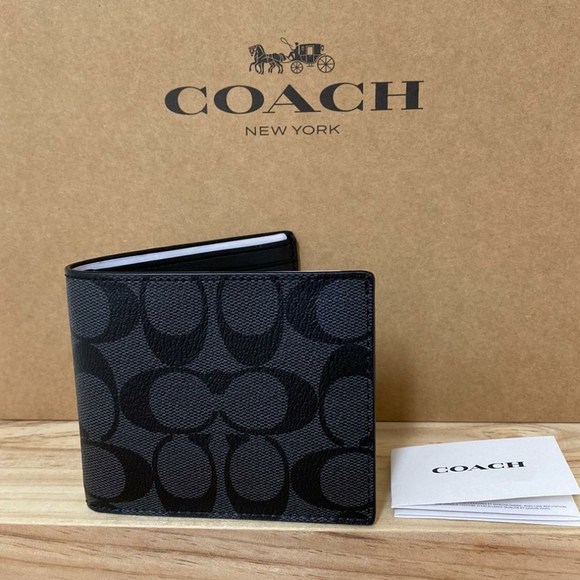 ⚜Coach Id Billfold Wallet In Signature Can… - Picture 1 of 5